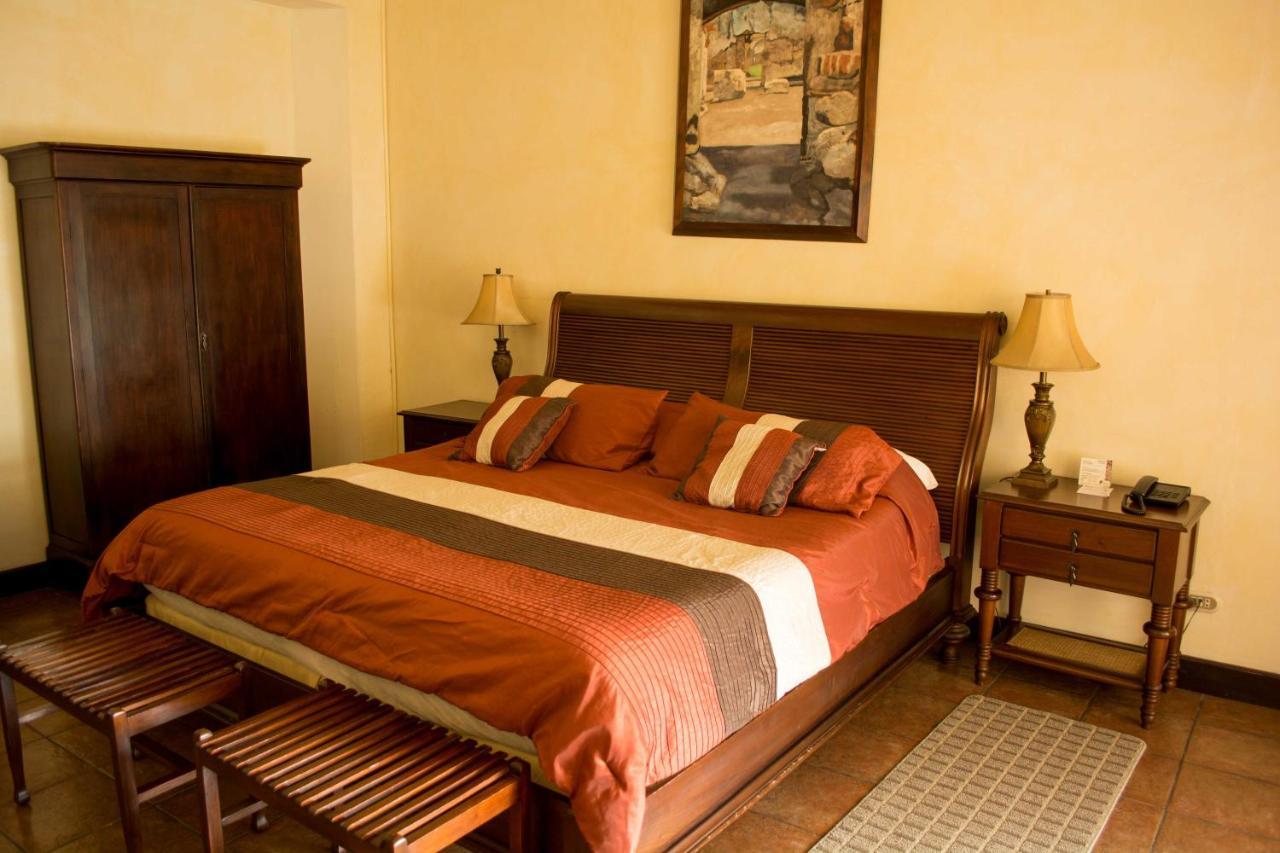 Aurora 4* Antigua
