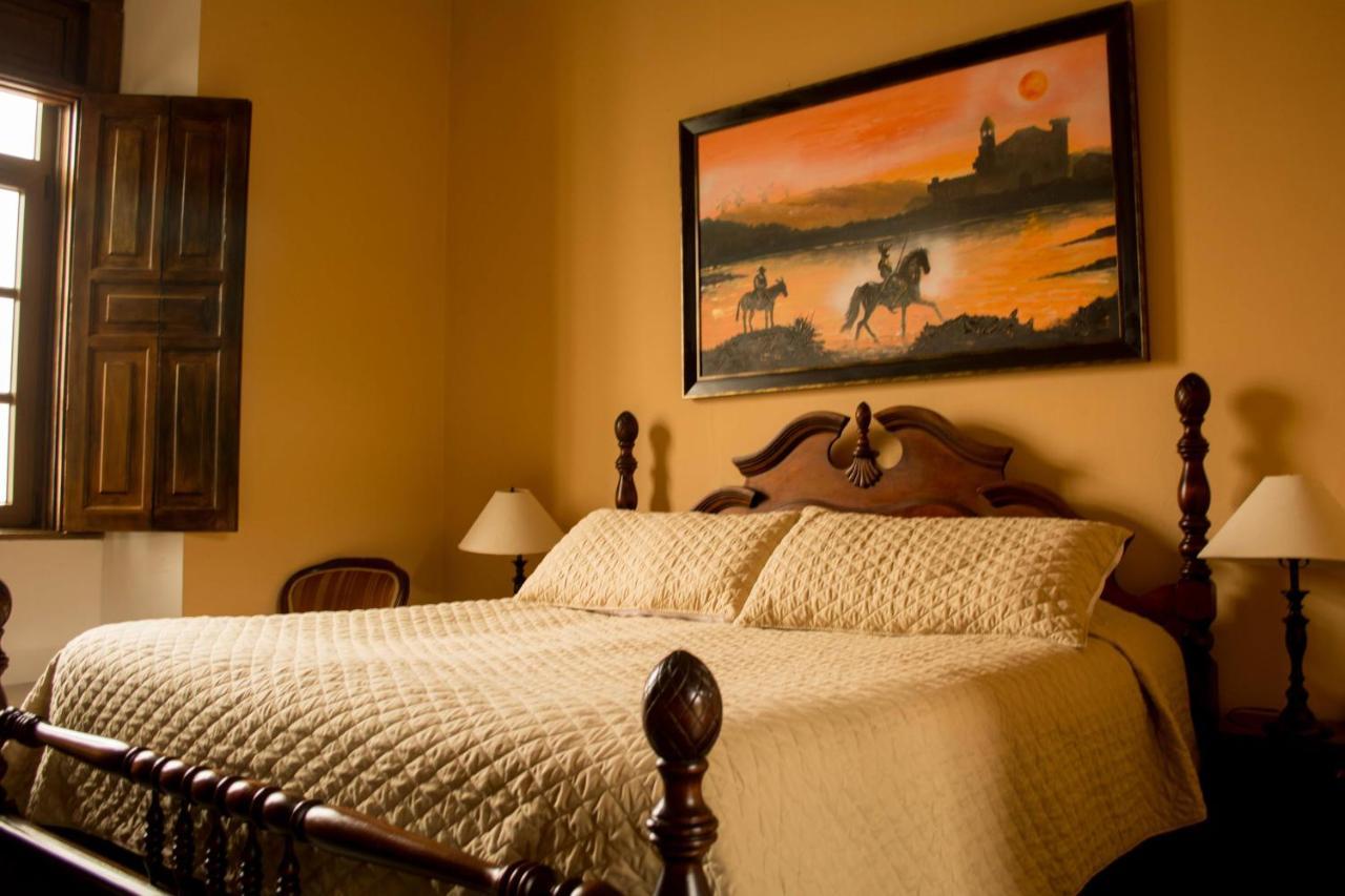 Hotel Aurora Antigua