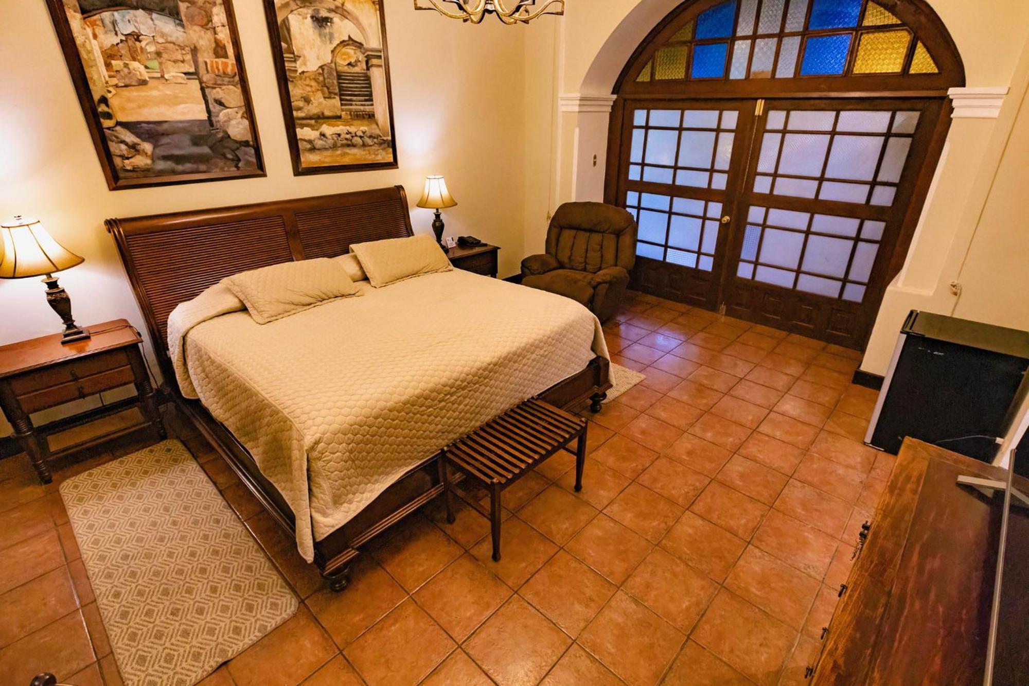 Hotel Aurora 4*