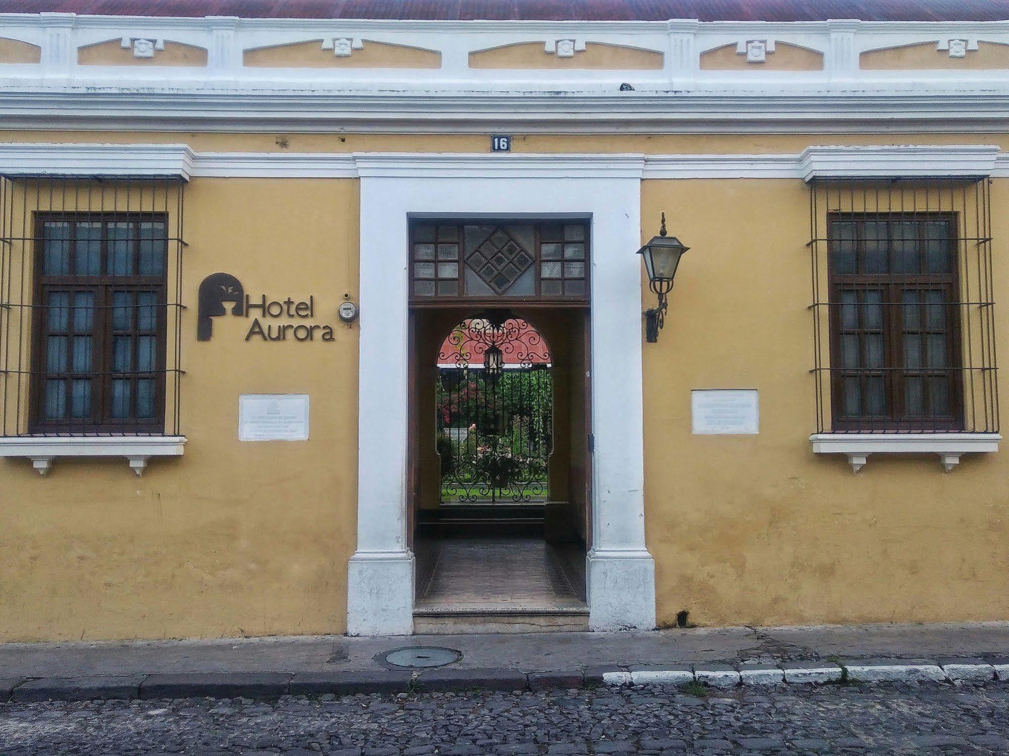 Aurora Hotel 4*