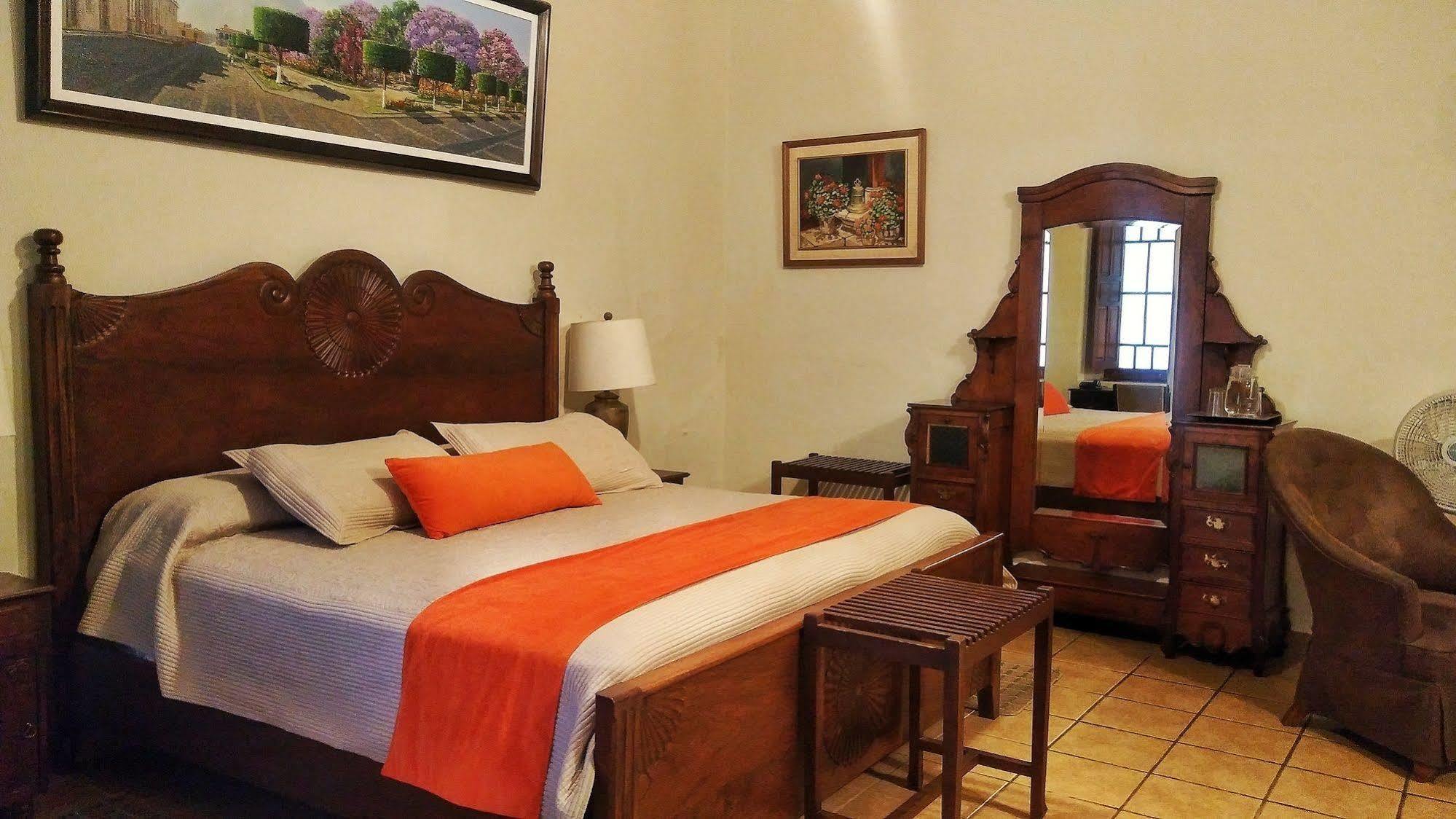 Hotel Aurora Antigua