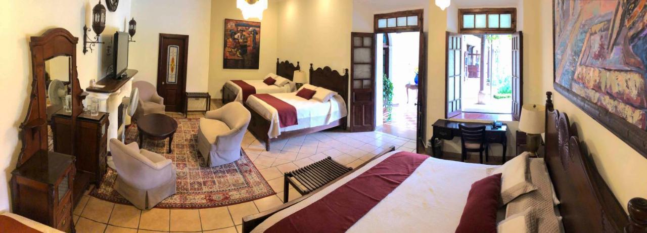 Aurora Hotel 4*