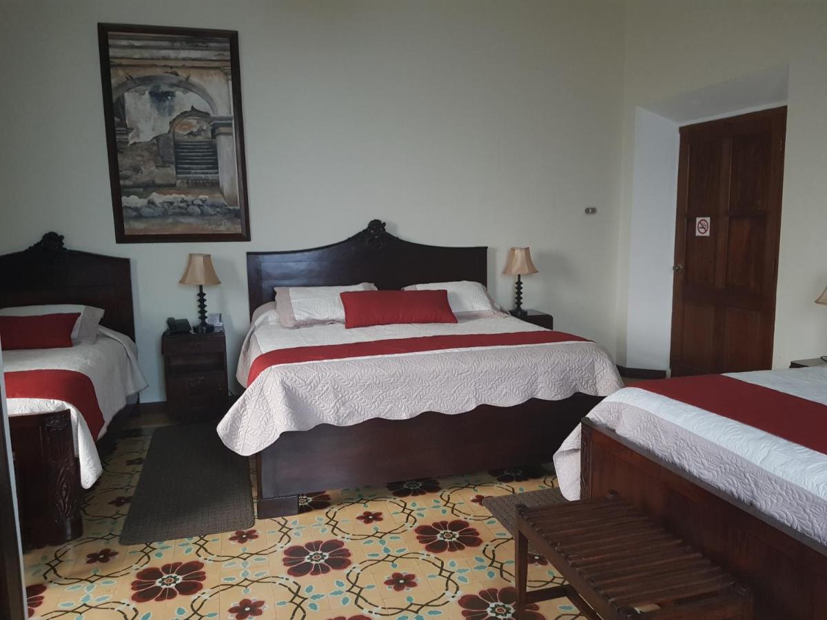 Aurora 4* Antigua